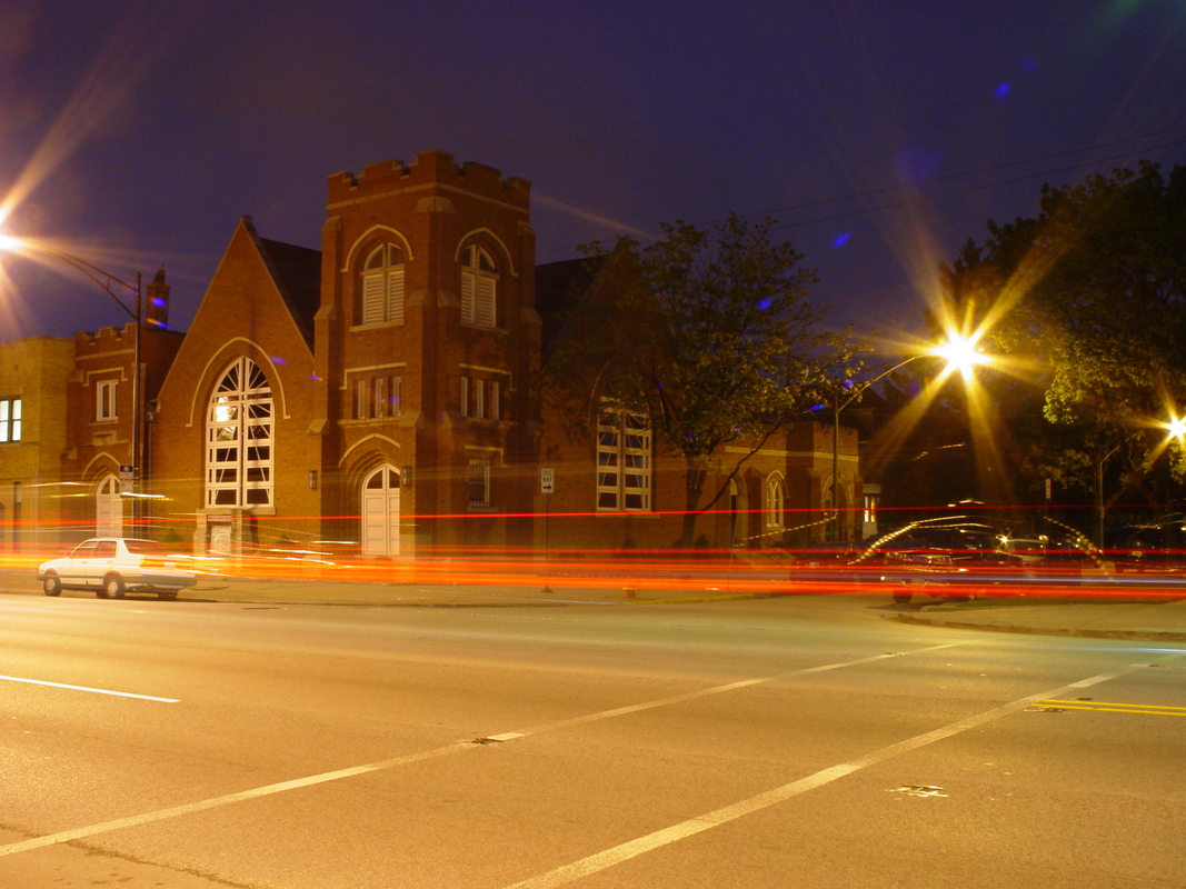 2004/05/ChurchBuilding/DSC01940