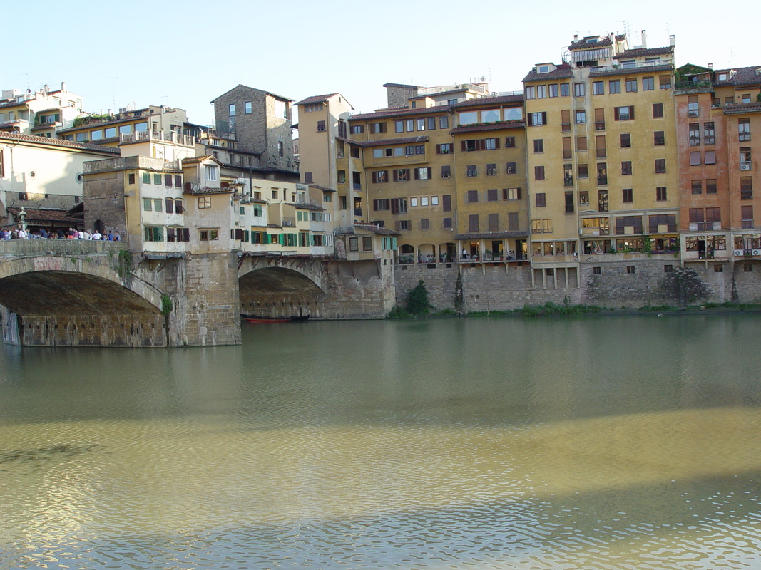 2004/09/Italy/Florence/OldBridge/DSC02898