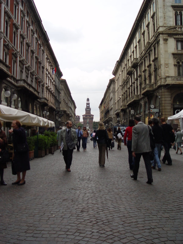 2004/09/Italy/Milan/DSC02768