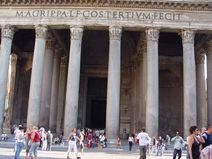 2004/09/Italy/Rome/Pantheon/DSC02972