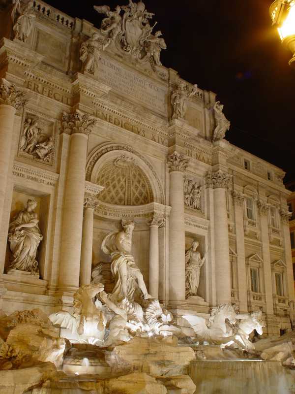 2004/09/Italy/Rome/TreviFountain/DSC03058