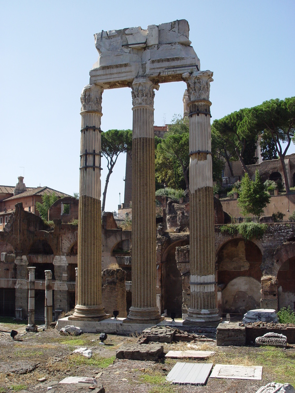 2004/09/Italy/Rome/RomanForum/DSC02907