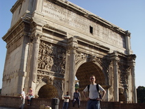 2004/09/Italy/Rome/RomanForum/DSC02962