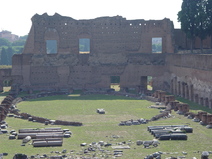 2004/09/Italy/Rome/RomanForum/DSC02945