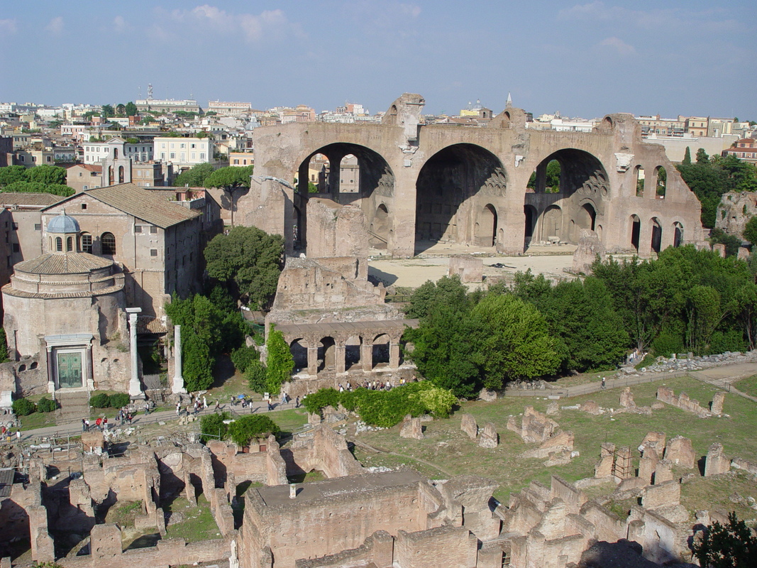 2004/09/Italy/Rome/RomanForum/DSC02951