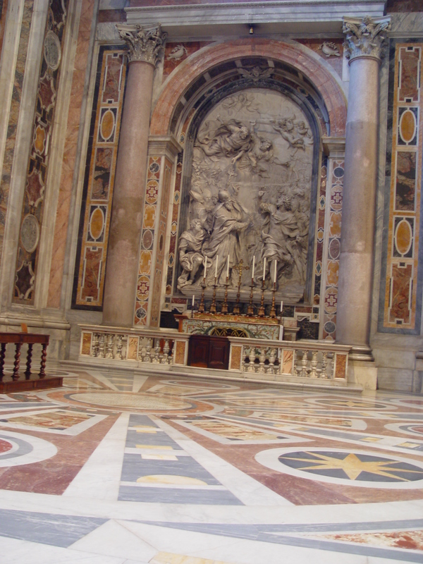 2004/09/Italy/Rome/Vatican/Basilica/DSC03010