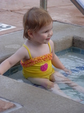 2004/06/LakeGeneva/Pool/DSC02223