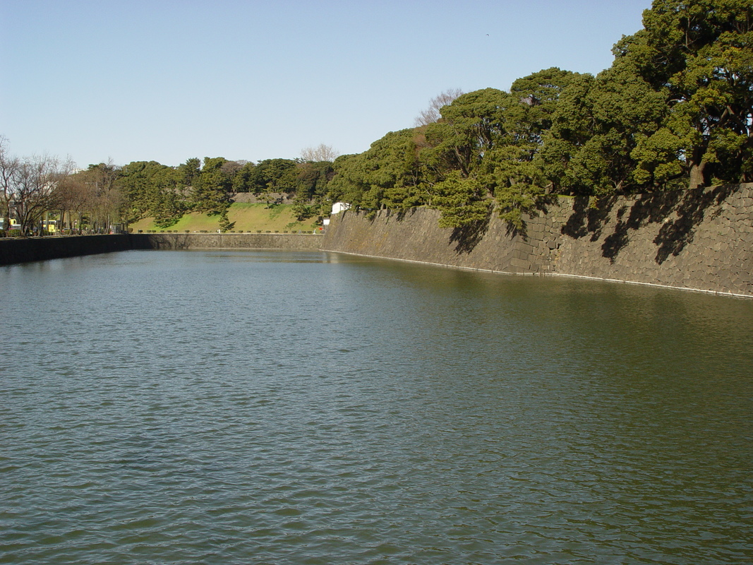 2005/01/Tokyo/ImperialPalaceGardens/DSC03520