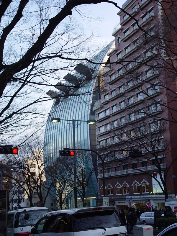 2005/01/Tokyo/Omote-sando_Shopping/DSC03576