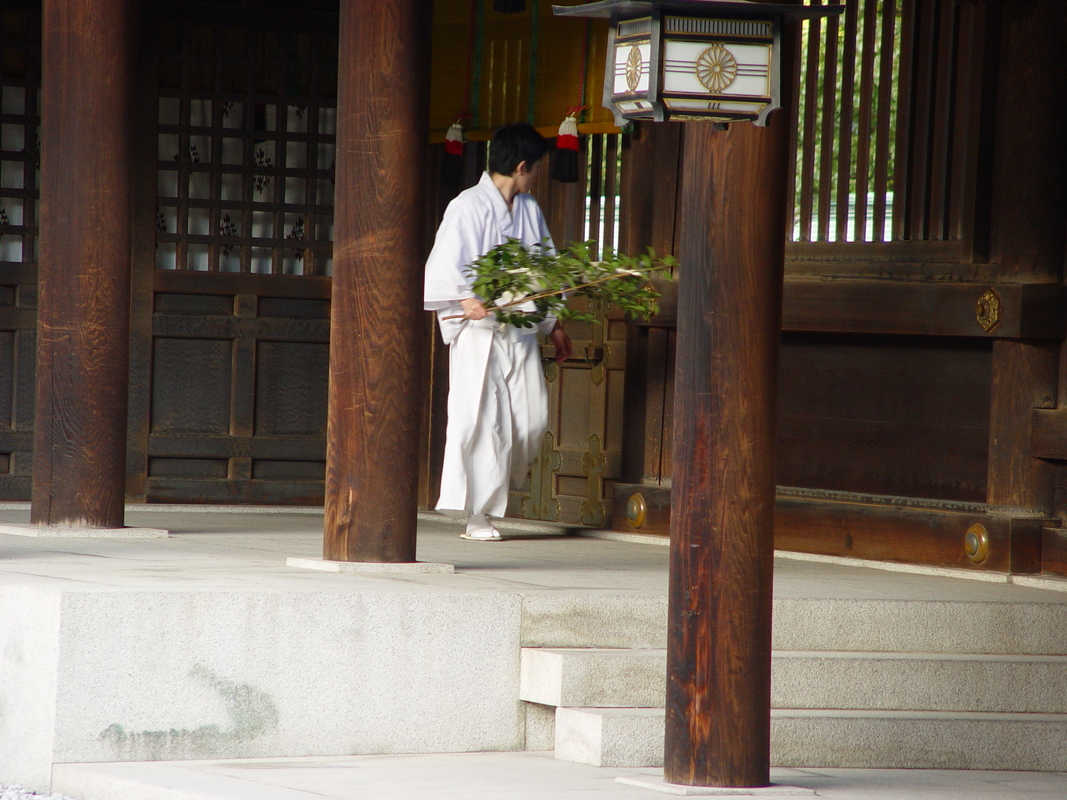 2005/01/Tokyo/YoyogiPark-MeigiJinguShrine/DSC03647