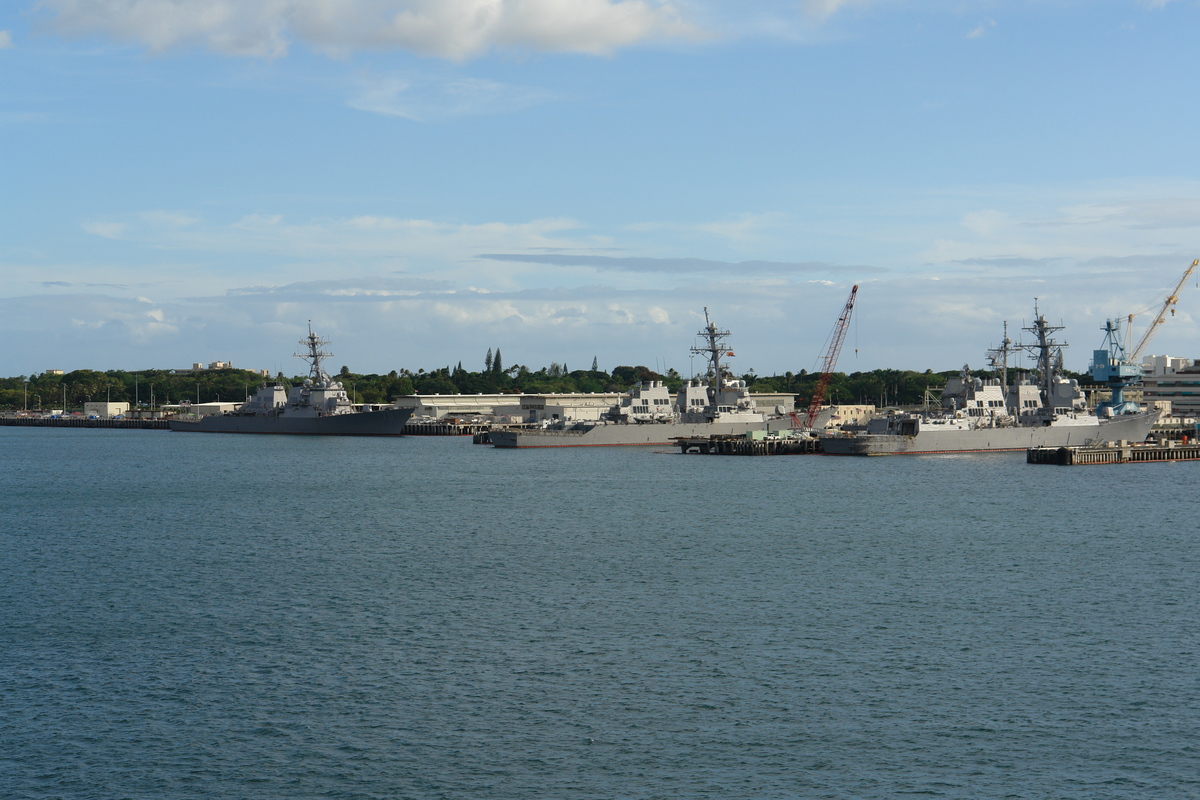 2008/10/Hawaii/Oahu/PearlHarbor/Missouri/DSC10175