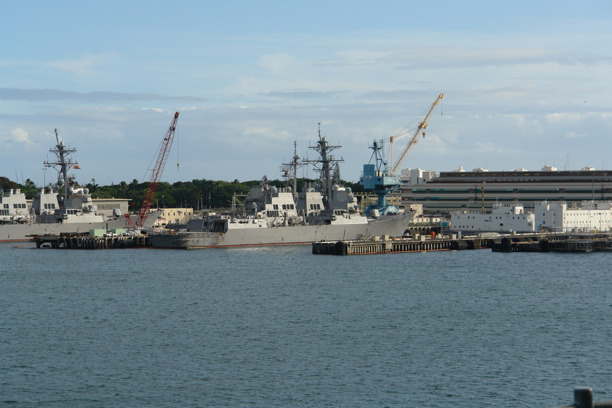 2008/10/Hawaii/Oahu/PearlHarbor/Missouri/DSC10176