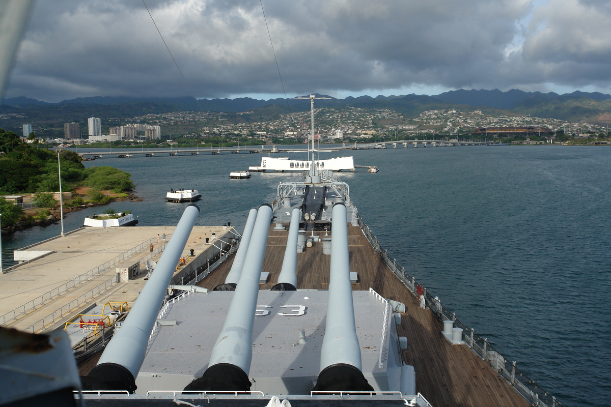 2008/10/Hawaii/Oahu/PearlHarbor/Missouri/DSC10180