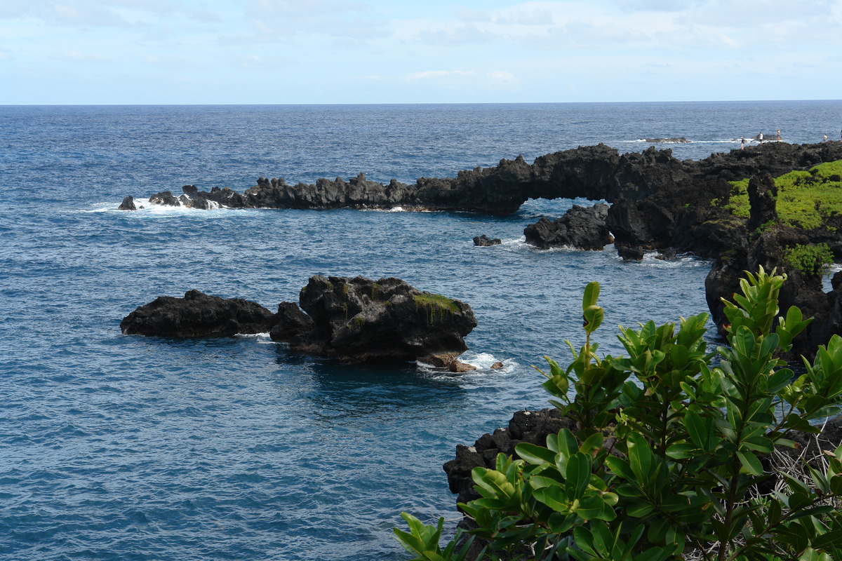 2008/10/Hawaii/Maui/RoadToHana/4-BlackSandBeach/DSC09689