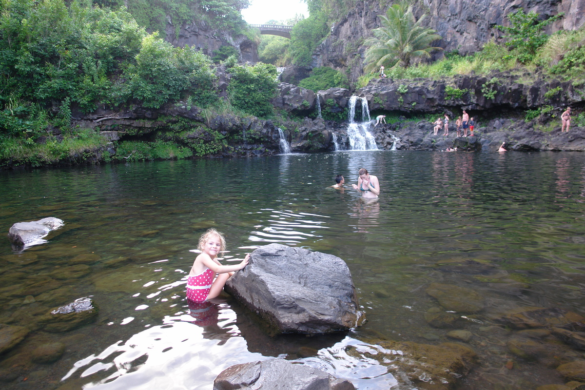 2008/10/Hawaii/Maui/RoadToHana/5-SacredPools/DSC09826