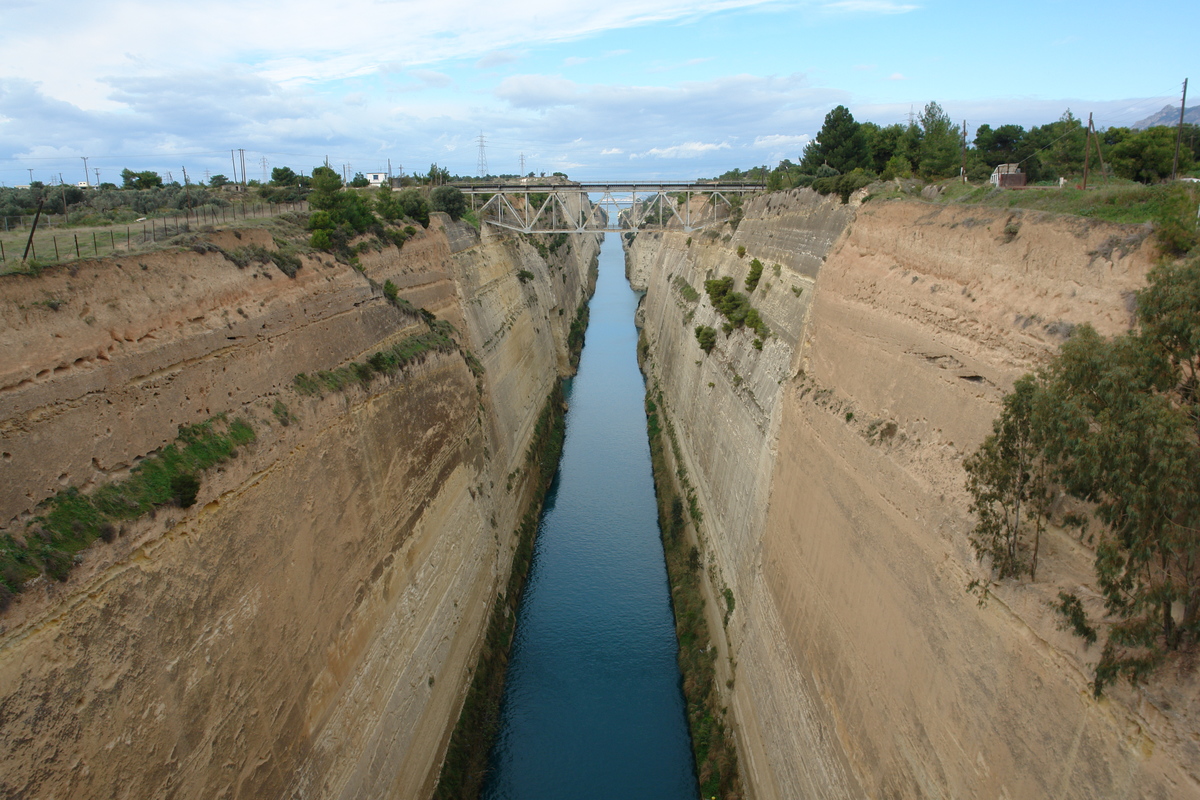 2010/12/MediterraneanCruise/06-Athens/DSC13319