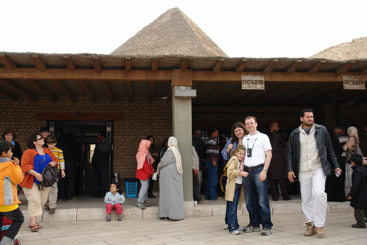 2010/12/MediterraneanCruise/09-Cairo/DSC13890