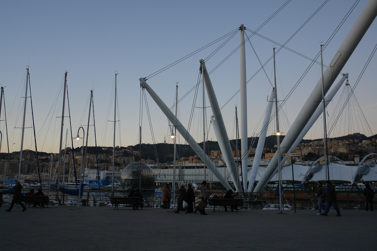 2010/12/MediterraneanCruise/04-Genoa/DSC13198