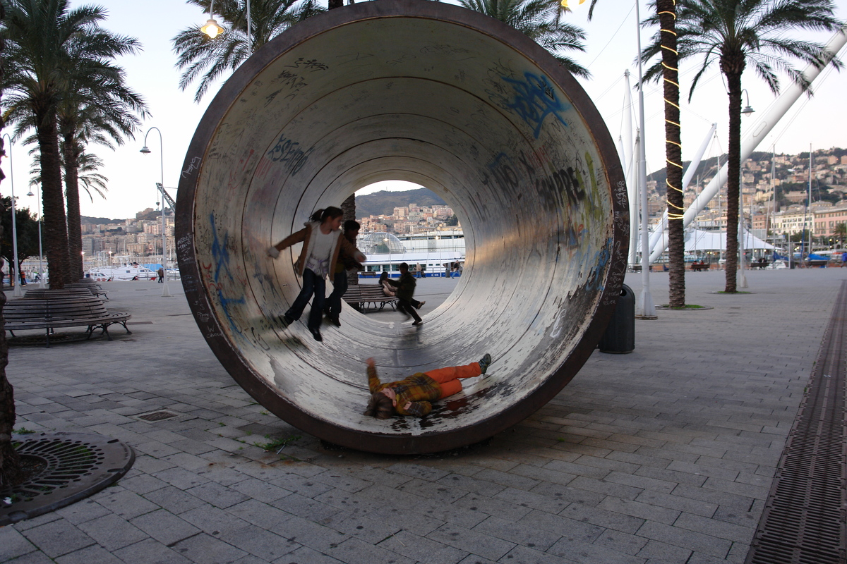 2010/12/MediterraneanCruise/04-Genoa/DSC13208