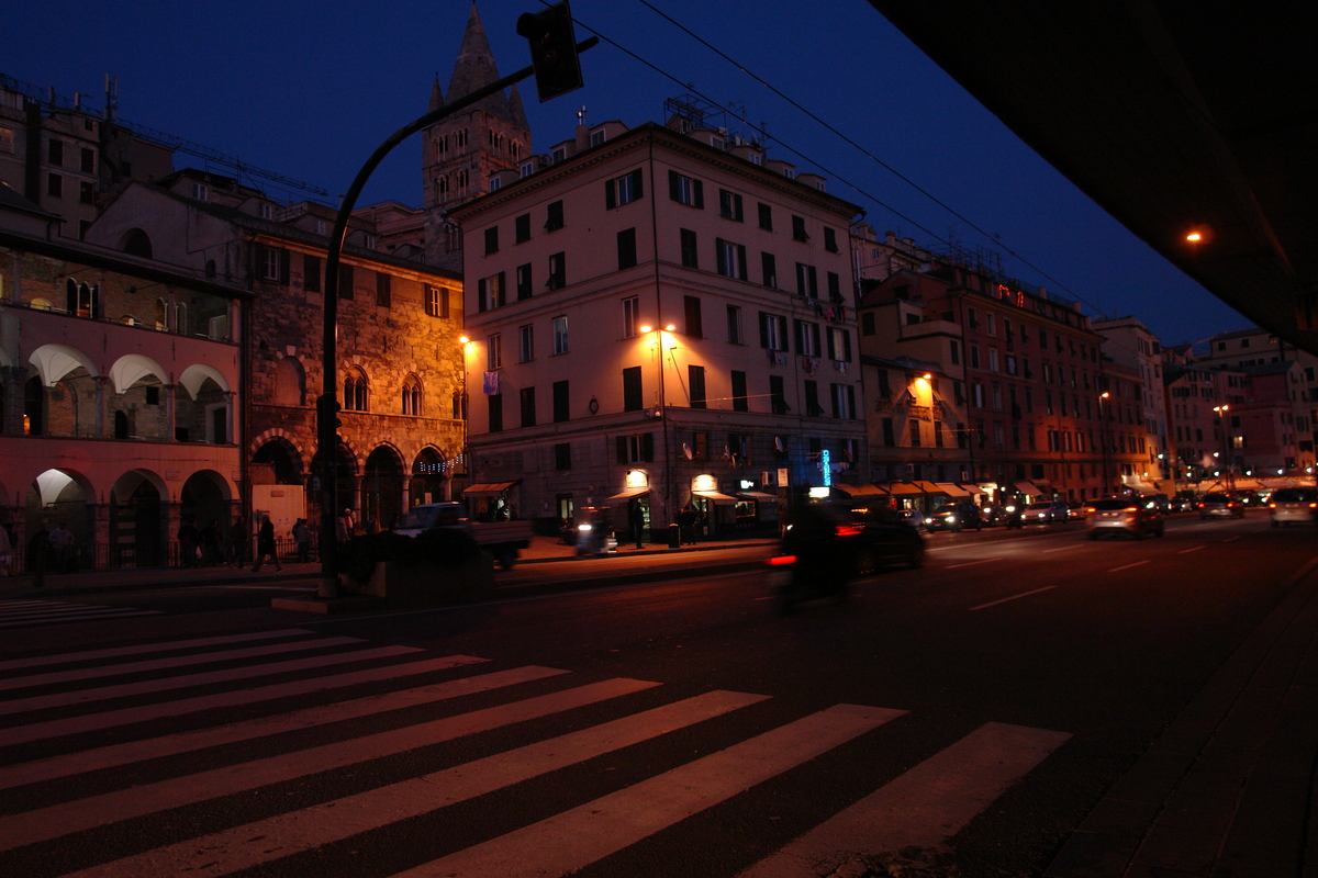 2010/12/MediterraneanCruise/04-Genoa/DSC13221