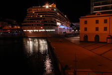 2010/12/MediterraneanCruise/04-Genoa/DSC13227