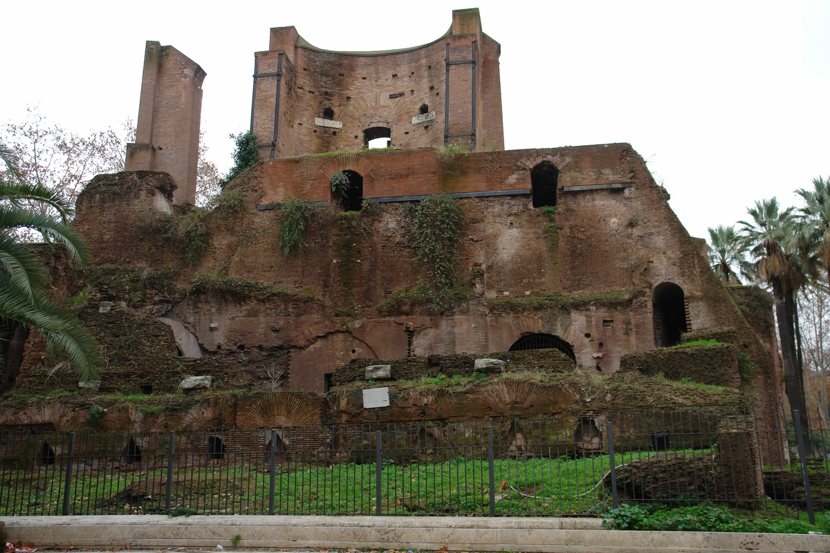 2010/12/MediterraneanCruise/02-Rome/DSC13113